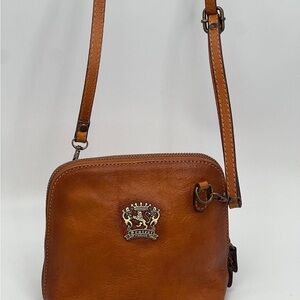 Pretasi Leather Crossbody Bag